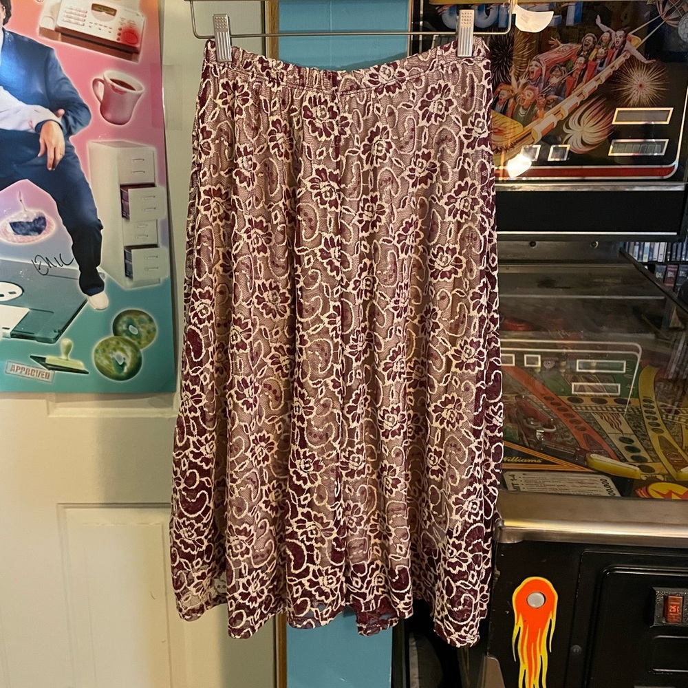 Plum and cream lace skirt